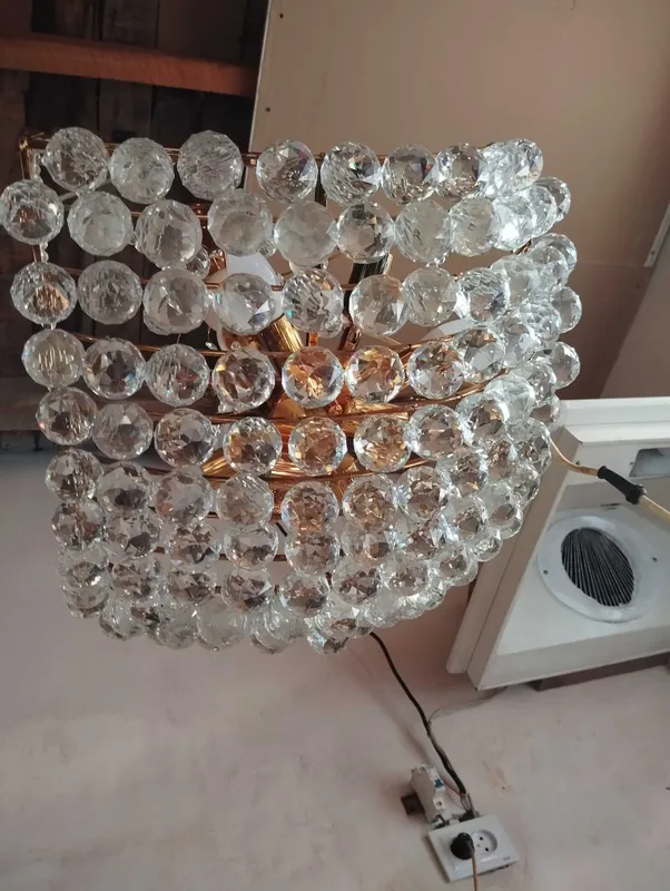 Продается люстра 2