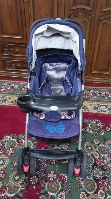 bolalar kalyaskasi sotiladi holati yaxshi 3