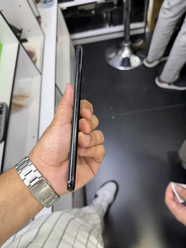 iPhone 7+ чёрный 128 ГБ 2 iPhone 7+ чёрный 128 ГБ 2