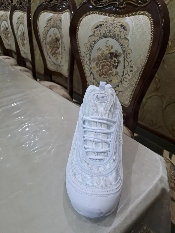 Nike Air Max 97 krossovkalari 2 Nike Air Max 97 krossovkalari 2