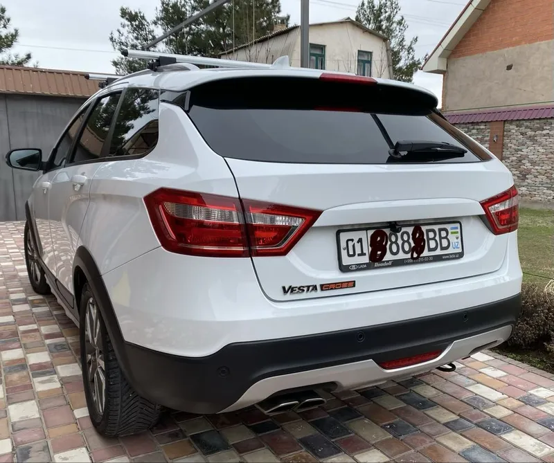 Lada Vesta SW cross 1.6 (2020) — фото 4