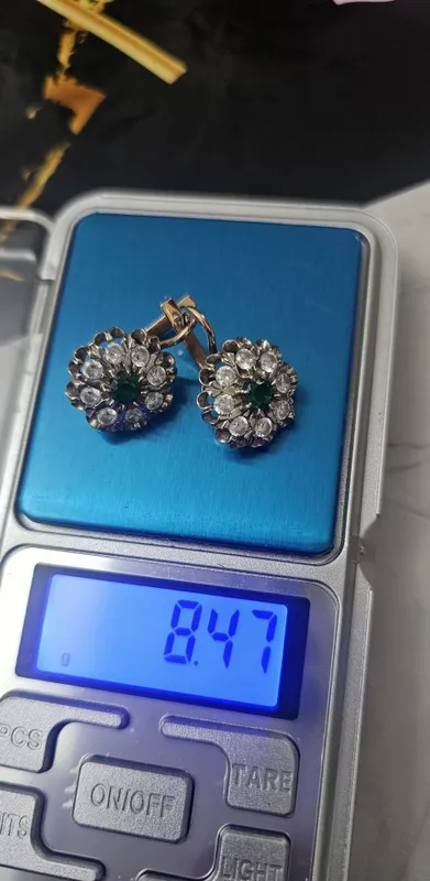 Золотые серёжки 585 пр 4