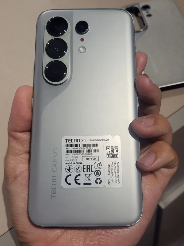 Camon 50 ultra flagman 1