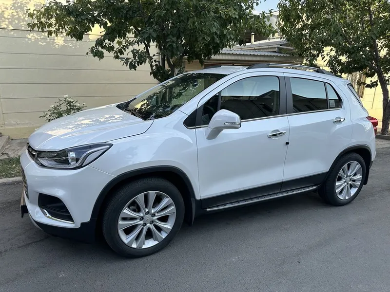 Треккер Chevrolet Треккер Chevrolet