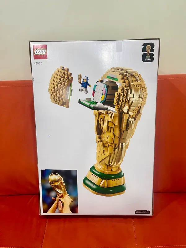 LEGO Editions - Официальный трофей FIFA World Cup 2 LEGO Editions - Официальный трофей FIFA World Cup 2