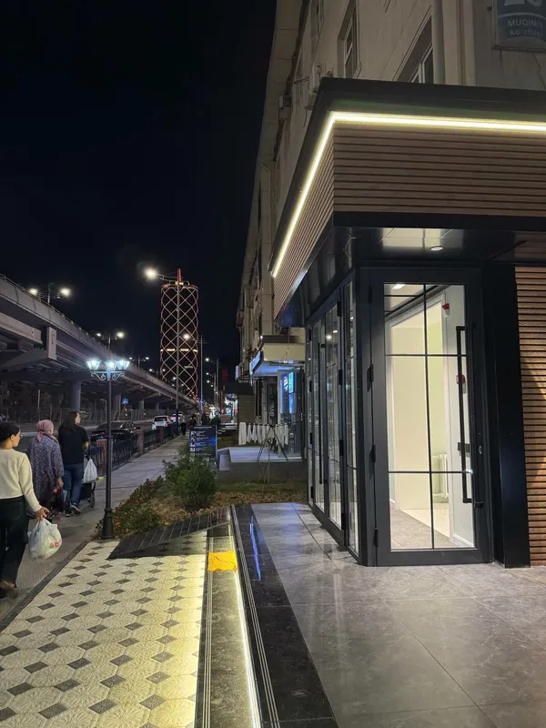 Tayyor ijarachisi bor noturar joy, yevrota’mir, birinchi qatorda, yuqori trafik, 70 m² terassa 1 Tayyor ijarachisi bor noturar joy, yevrota’mir, birinchi qatorda, yuqori trafik, 70 m² terassa 1
