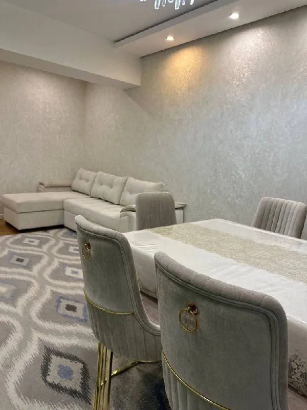 Продаётся 3-комнатная квартира, 130 м², Мирабадский район (ориентир: ЦУМ, метро Космонавтов) 3
