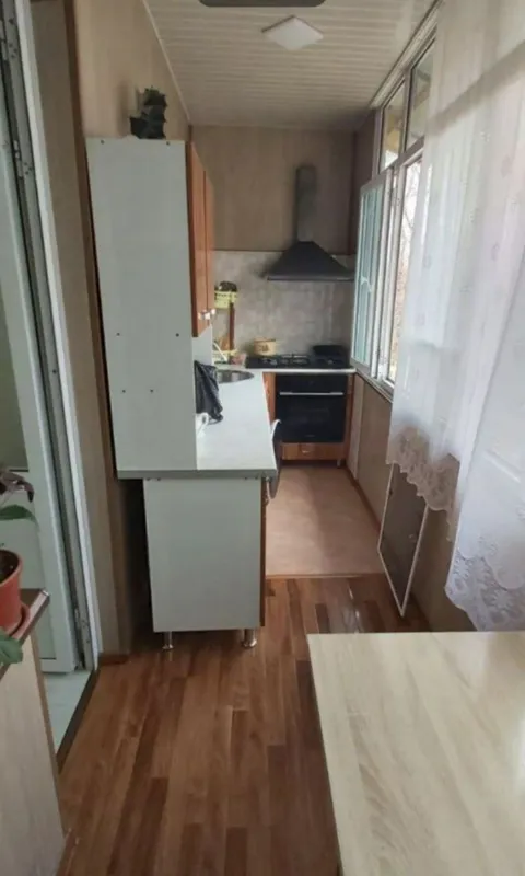 чиланзар 20 квартал 2в3/3/4 балкон 1,5*6 ор айген — фото 2