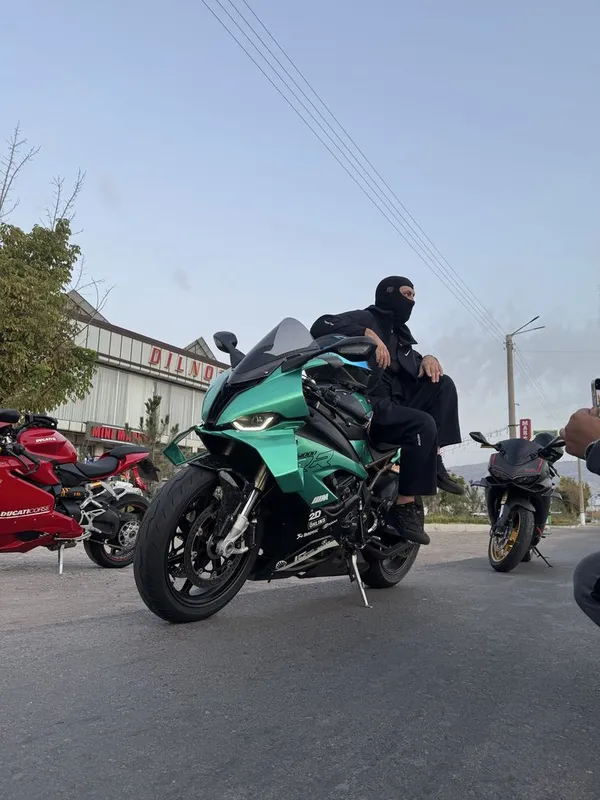 Продаю BMW S1000RR M-pack — фото 2