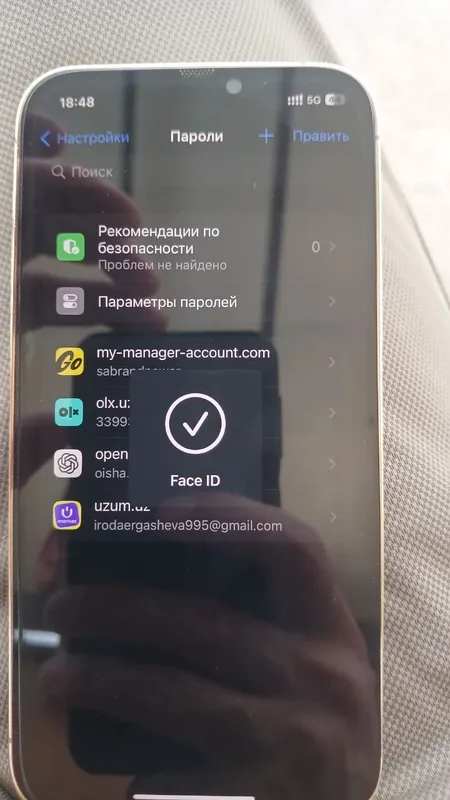 iPhone 12 Pro Gold, 2 SIM-карты 5 iPhone 12 Pro Gold, 2 SIM-карты 5
