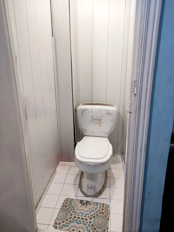 Рядом с метро Беруний сдается дом 4