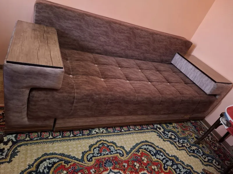 Отличный диван кровать 1