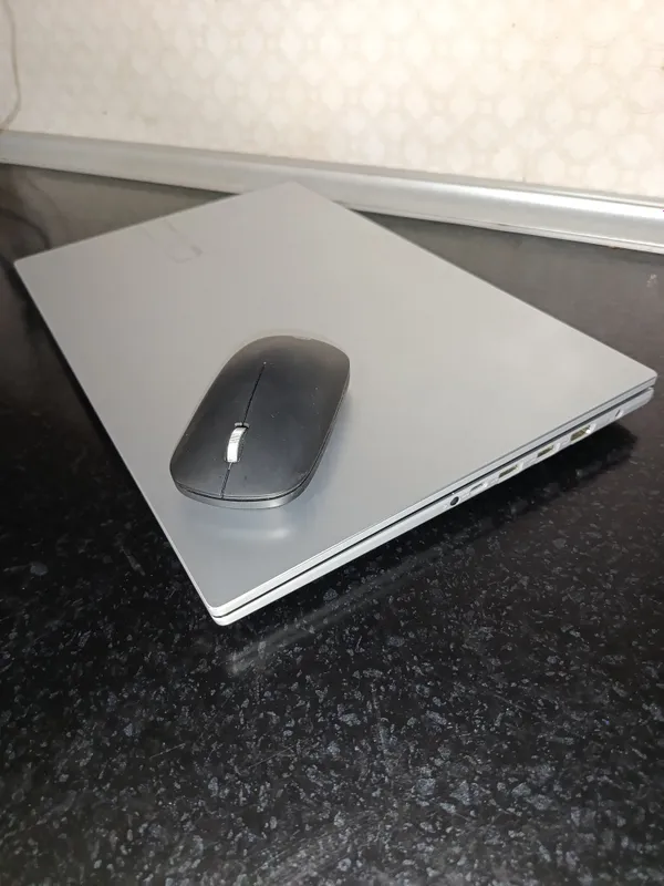 ASUS VivoBook 2 ASUS VivoBook 2