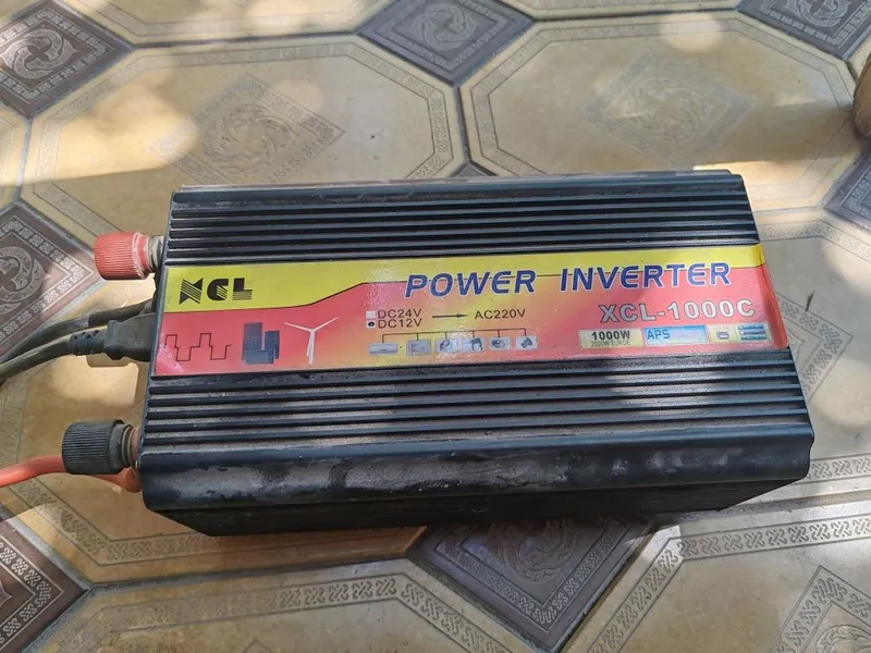 Power invertor xcl 1000 1