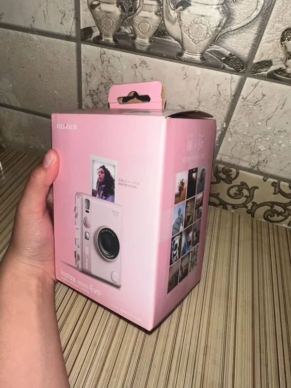 Instax mini Evo, fujifilm, срочно продается