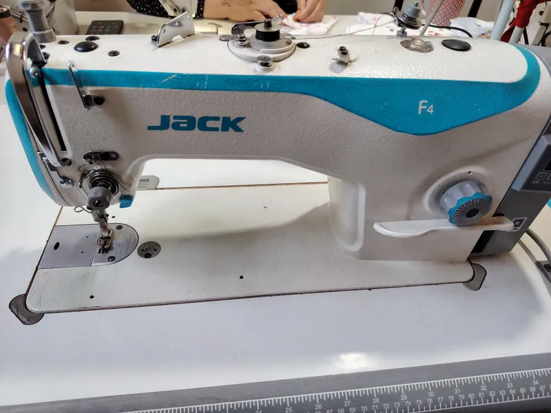Jack f4