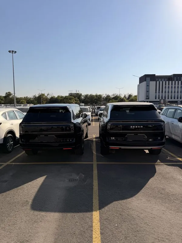 Zeekr 9X Ultra Black Opsiya 2026 й 2 Zeekr 9X Ultra Black Opsiya 2026 й 2