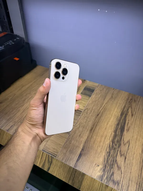Iphone 16Pro max — фото 2