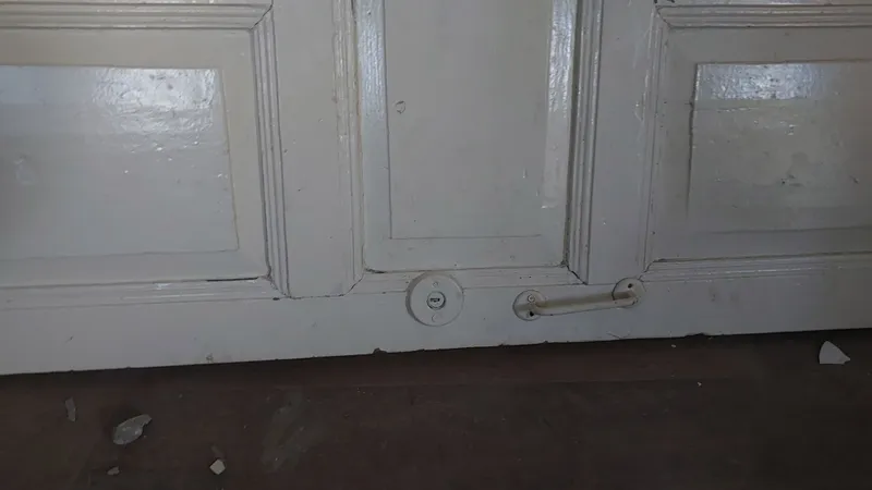 2 ta ishik taxtadan narxi 90 ming soʻm yana kelish 3