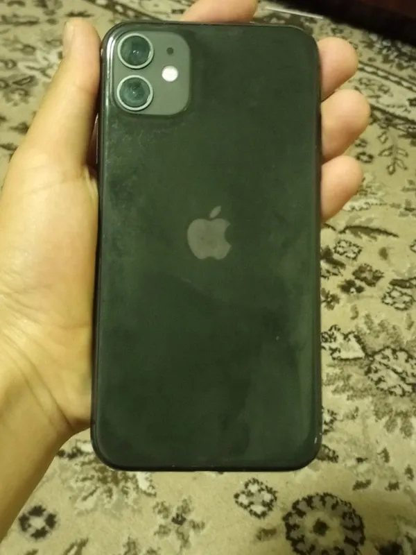 Iphone 11 hamma narsasi radnoy 200$ga berman — фото 1