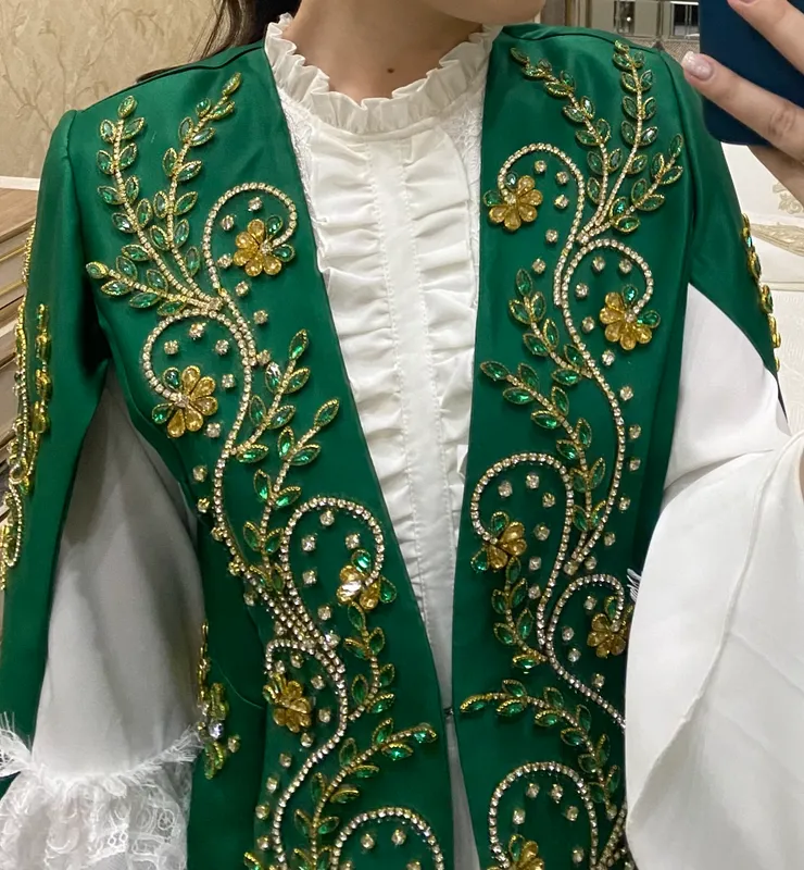 Келин салом куйлак, платье для Келин салома