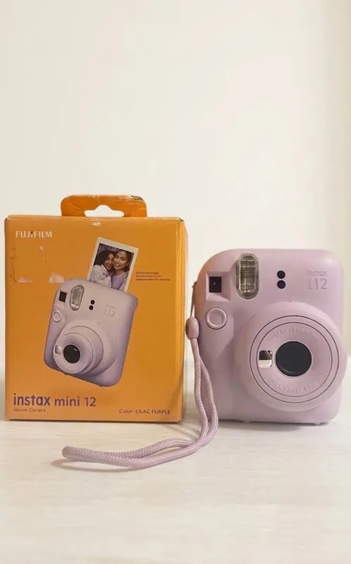 Фотоаппарат instax mini 12
