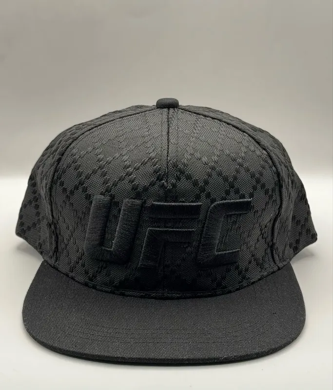 Кепка UFC бейсболка черный Кепка UFC бейсболка черный