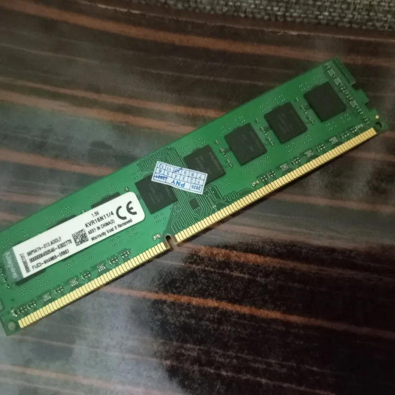 Operativka 4GB Kingston 1600MHz YapYangi