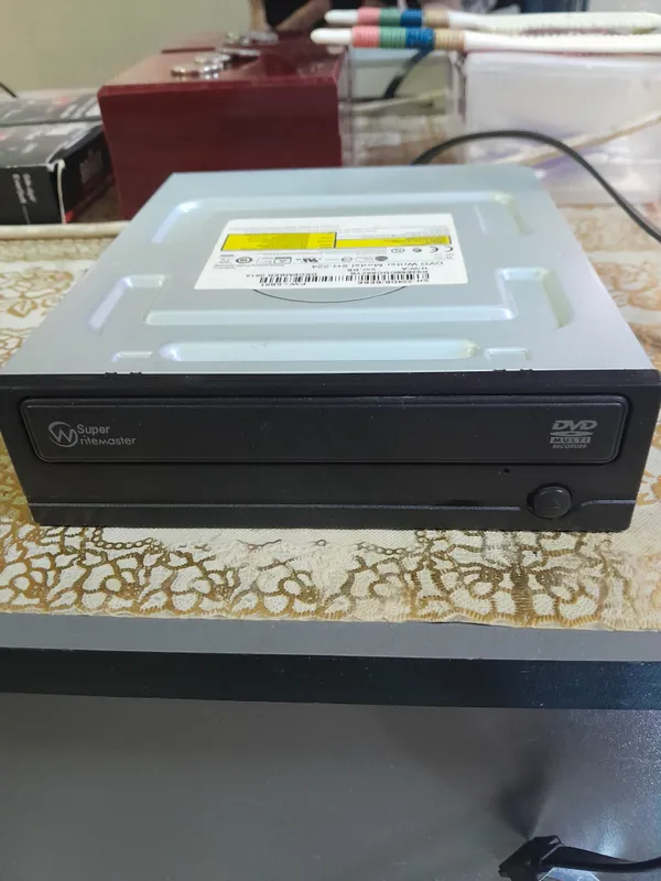 продаётся DVD ROM 1