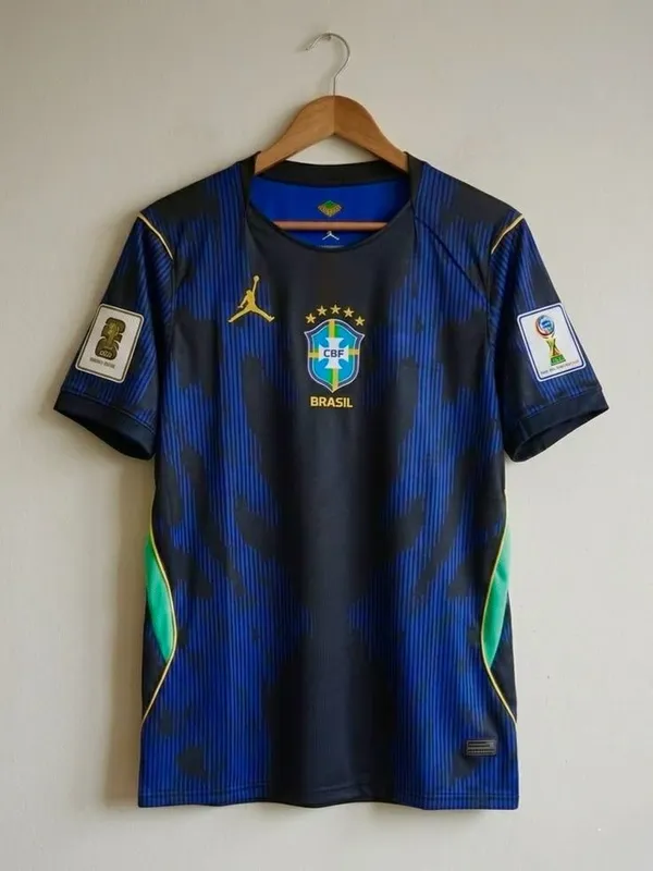 Braziliya terma jamoasi futbolkasi
