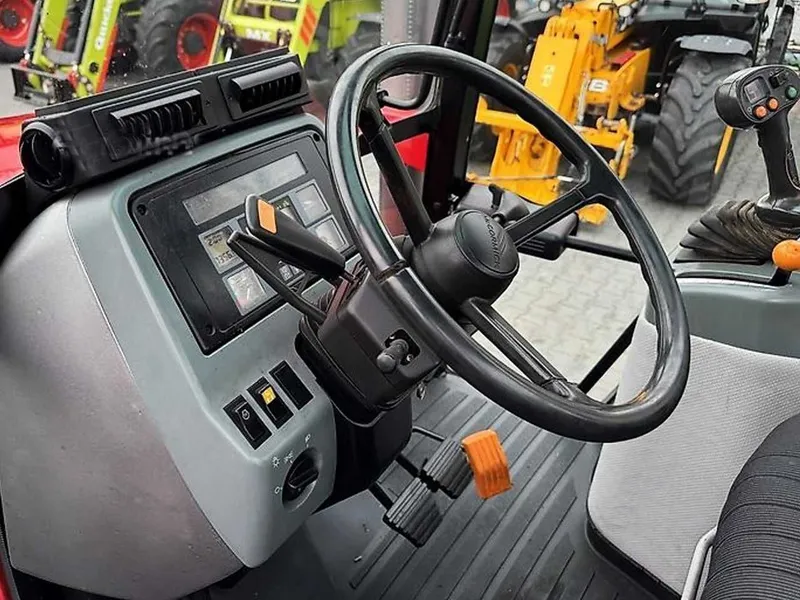 Трактор колесный McCormick MC100 7