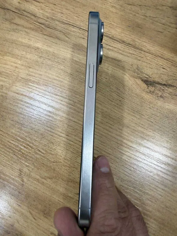 СРОЧНО !! Продается телефон в Яшнабаде Iphone 15 Pro Max 1 TB — фото 3