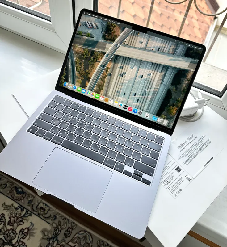 MacBook Air M2 Space Gray 8/256GB — фото 1