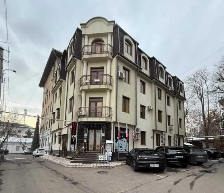 Продаётся 3-комнатная квартира в новостройке с ремонтом (никто не жил)