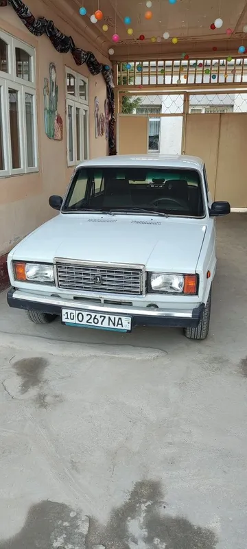 Vaz 2107 sotiladi 1 Vaz 2107 sotiladi 1