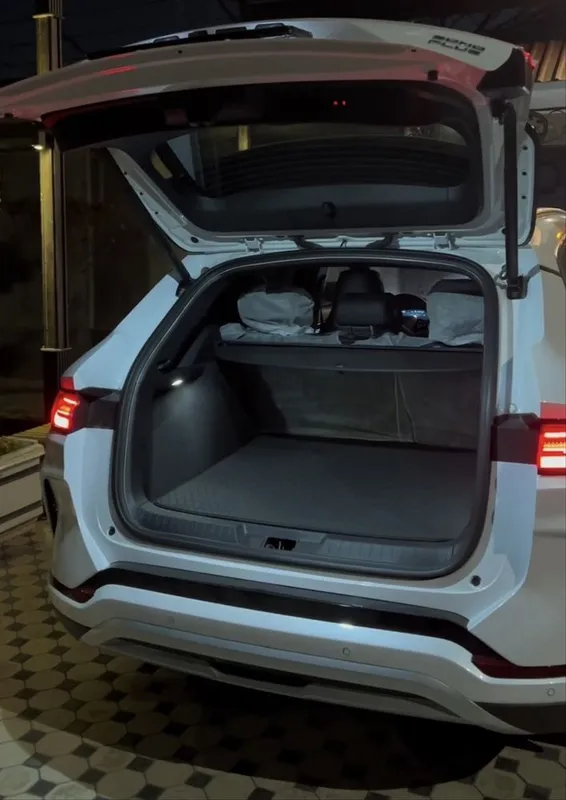 LED подсветка багажника для BYD Song Plus (2022–2025) — фото 2