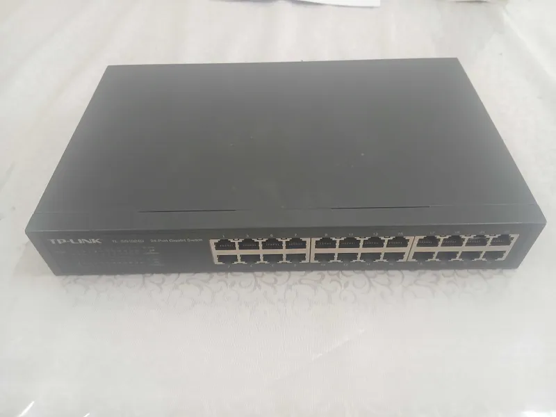 TP-LINK 24 port Gigabit Switch TL-SG1024D — фото 3