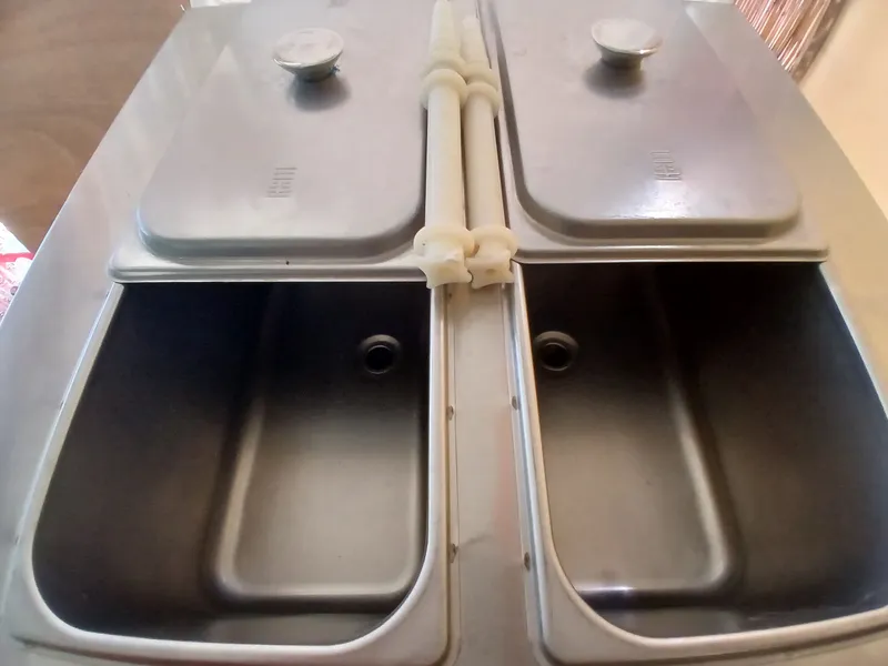 Freezer Frigomat aparat sotiladi holati yangi 5 Freezer Frigomat aparat sotiladi holati yangi 5
