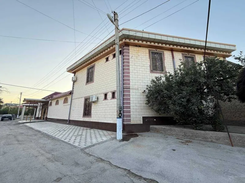 TAYYOR 4 SOTIQLI hovli sotiladi #a541