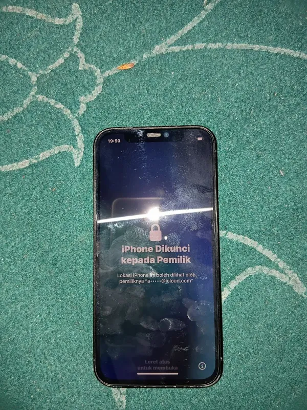 iPhone 12 Pro 2 iPhone 12 Pro 2