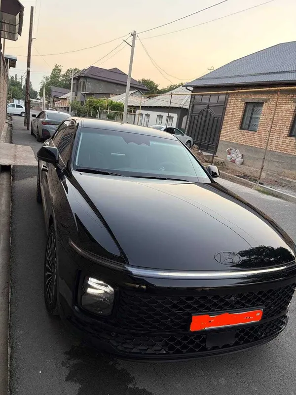 Hyundai Grandeur 2026 full Black pianou