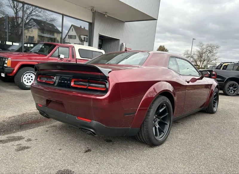 Dodge Challenger SRT Hellcat Redeye 2026 2 Dodge Challenger SRT Hellcat Redeye 2026 2