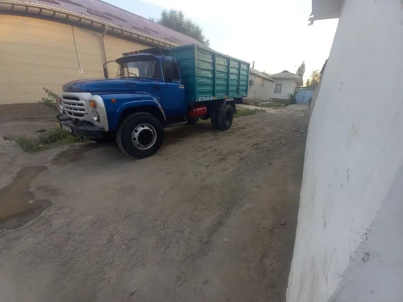 Zil 130 sotladi 87 yil holati zur ishlab turgan moshina 4 Zil 130 sotladi 87 yil holati zur ishlab turgan moshina 4