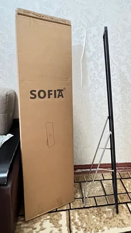Sotiladi Oyna ideal xolatda. 1