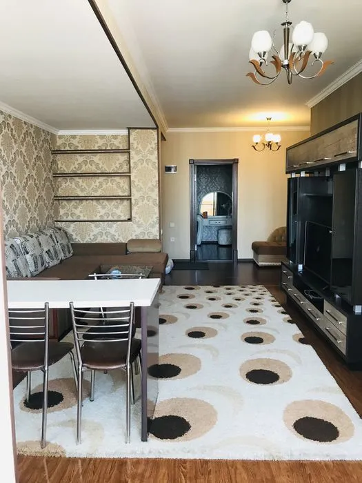 3-комнатная квартира, 80 м², 4/8 этаж — фото 3