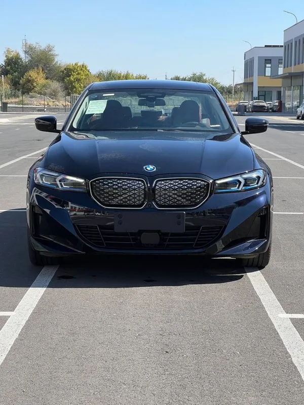 BMW i3 40L NIGHT SPORT 2025 yil