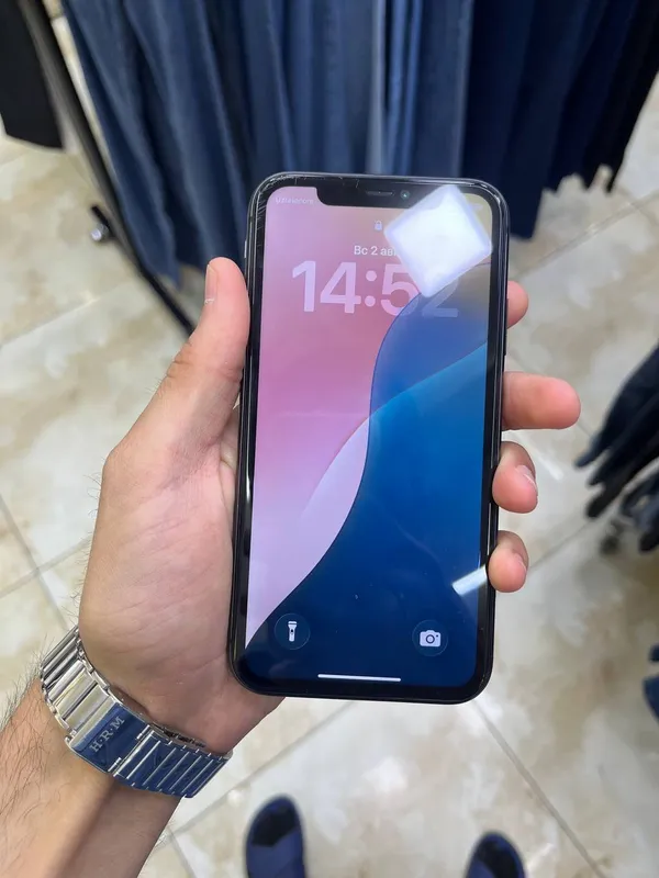 Iphone 11 4