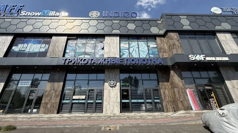 Срочная продажа Шоурума Учтепа Алгоритм 700м2 f88 1