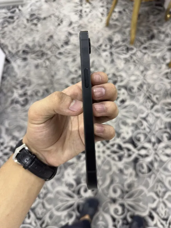 Iphone 16e 2 Iphone 16e 2