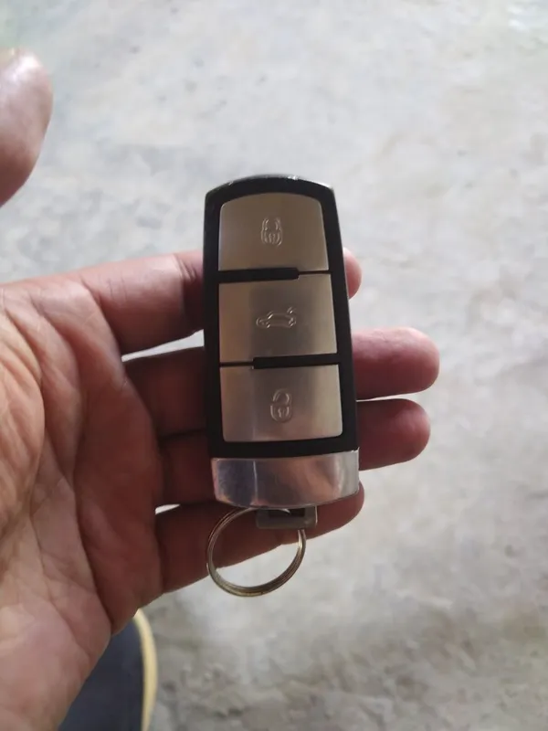 Ключ Volkswagen B6 3 Ключ Volkswagen B6 3
